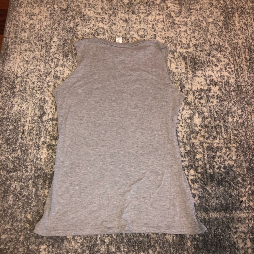 WORKOUT TANK - Picture 3 of 3